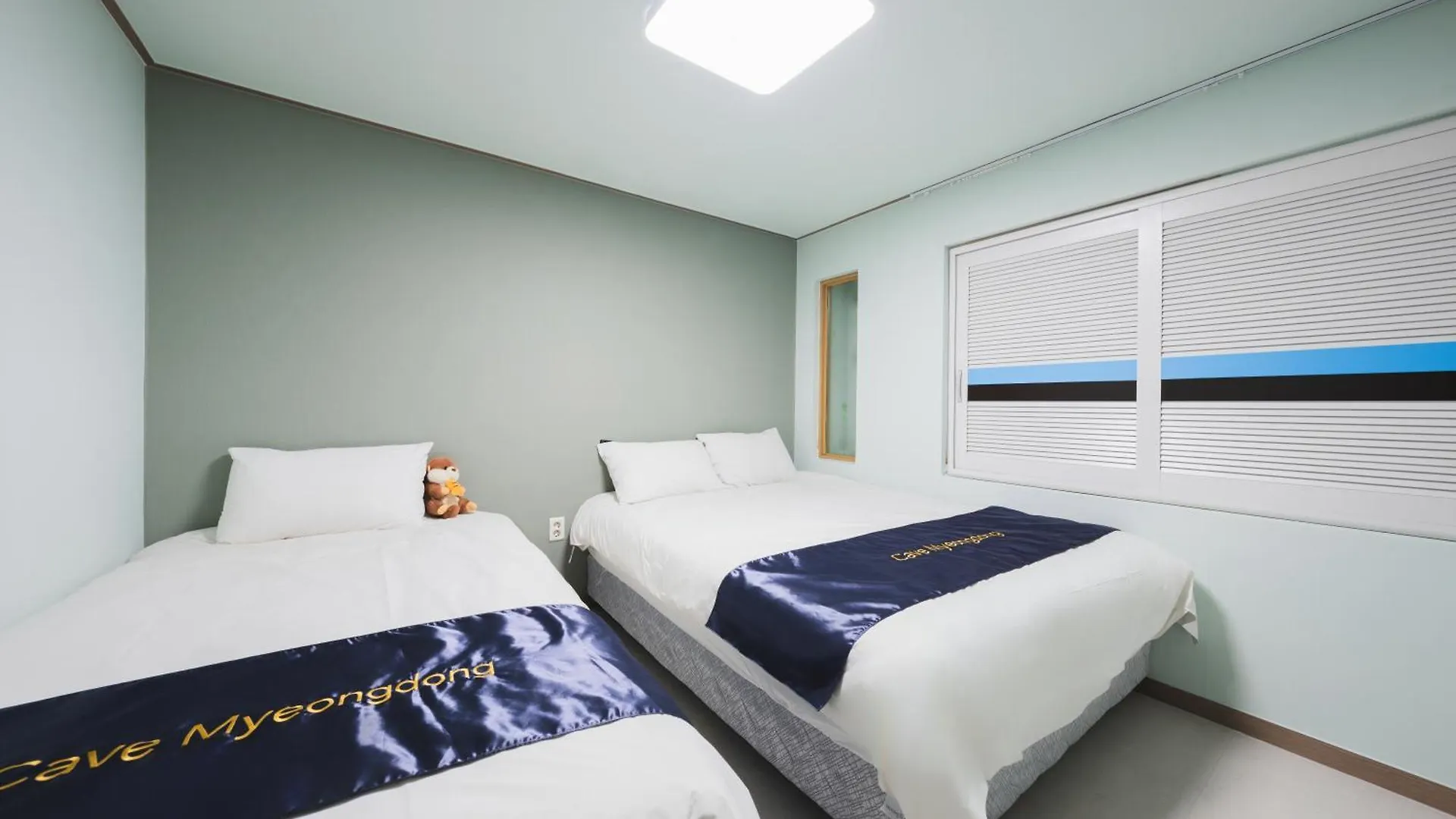 Cave Myeongdong Hostel Seoul