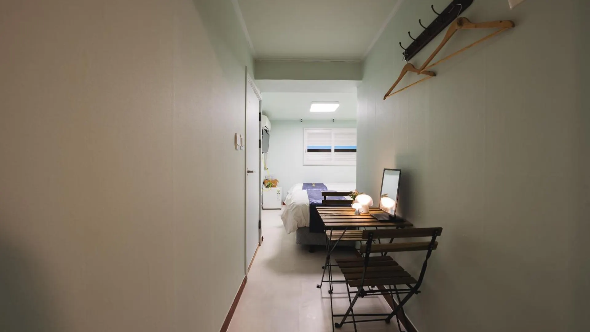 Cave Myeongdong Hostel Seoul