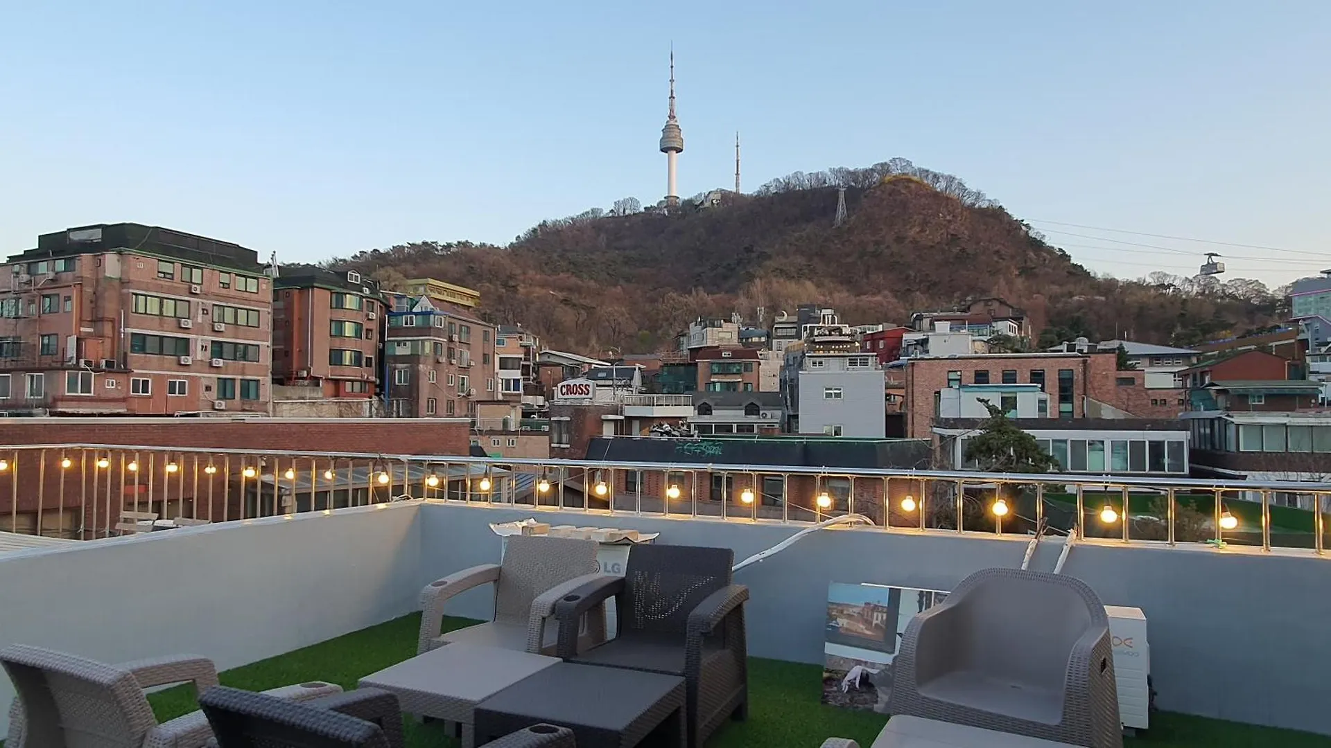 Cave Myeongdong Hostel Seoul