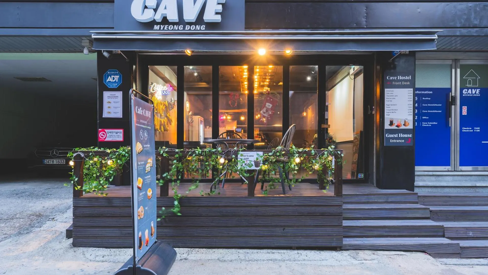 Cave Myeongdong Hostel Seoul