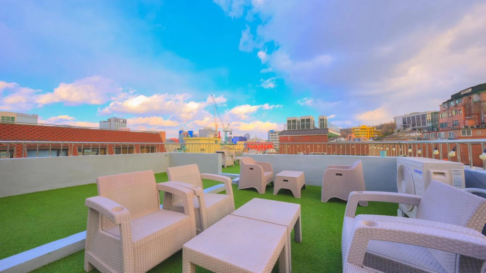 Cave Myeongdong Hostel Seoul 0*,