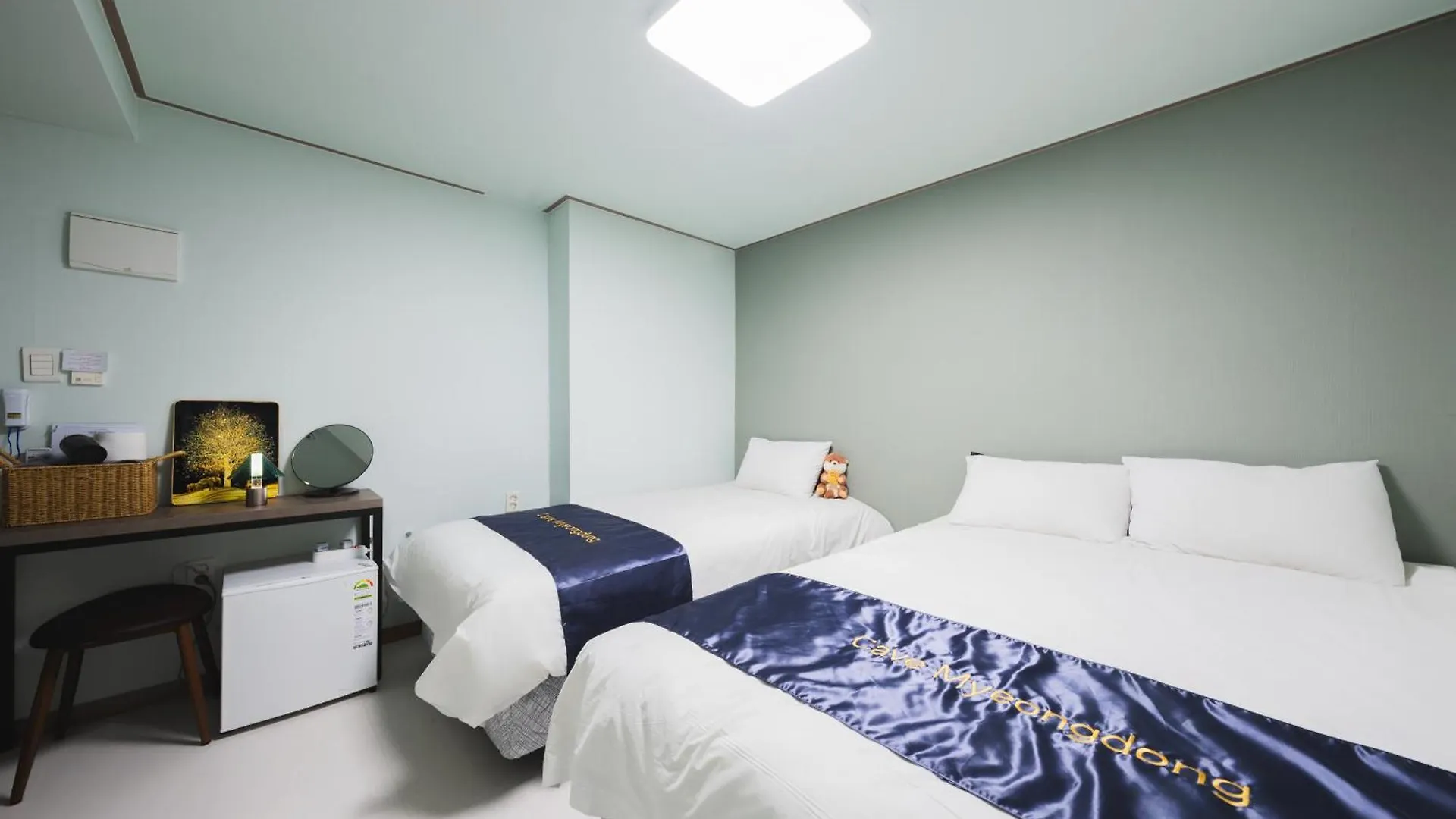 Cave Myeongdong Hostel Seoul