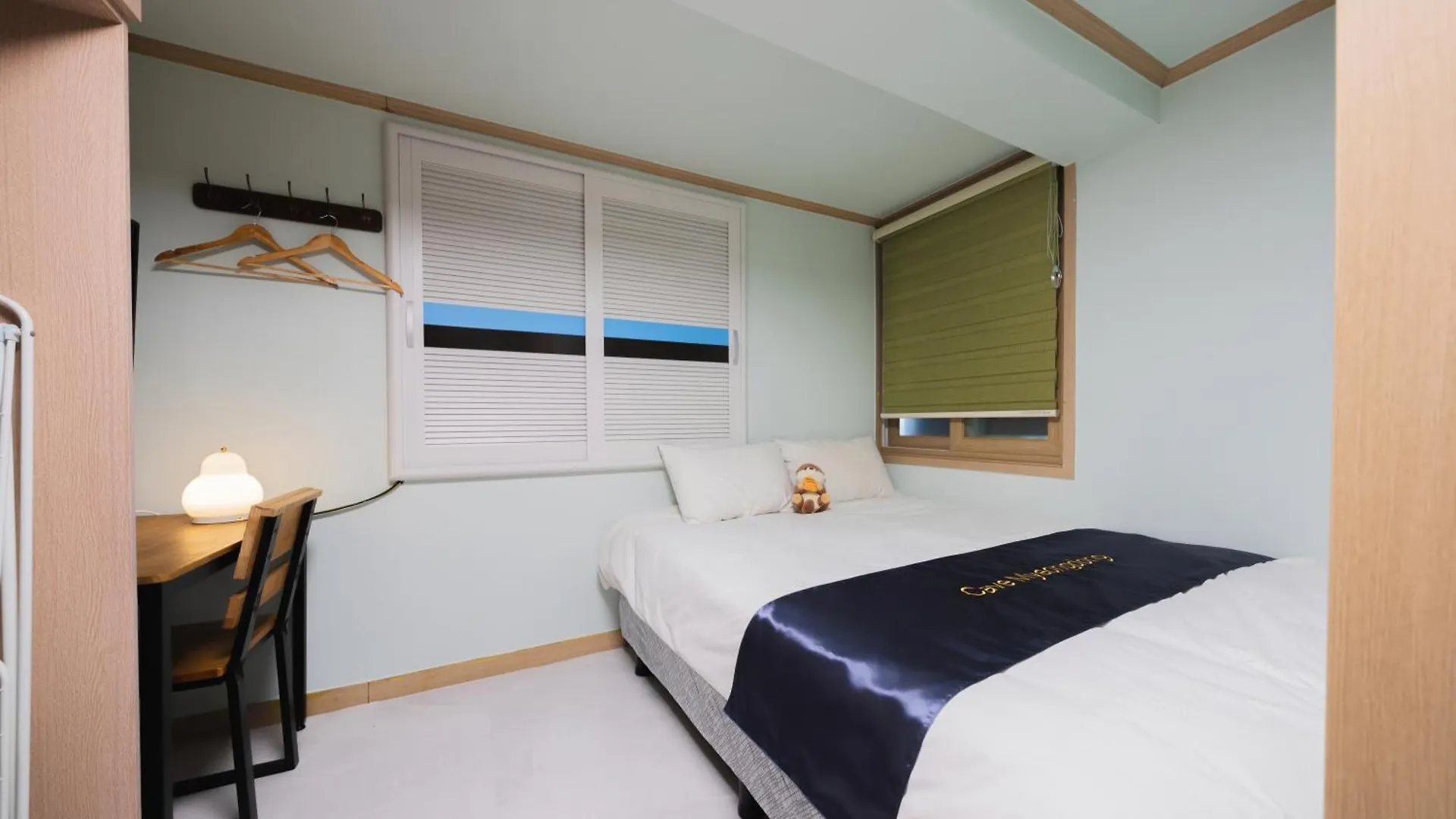 Cave Myeongdong Hostel Seoul